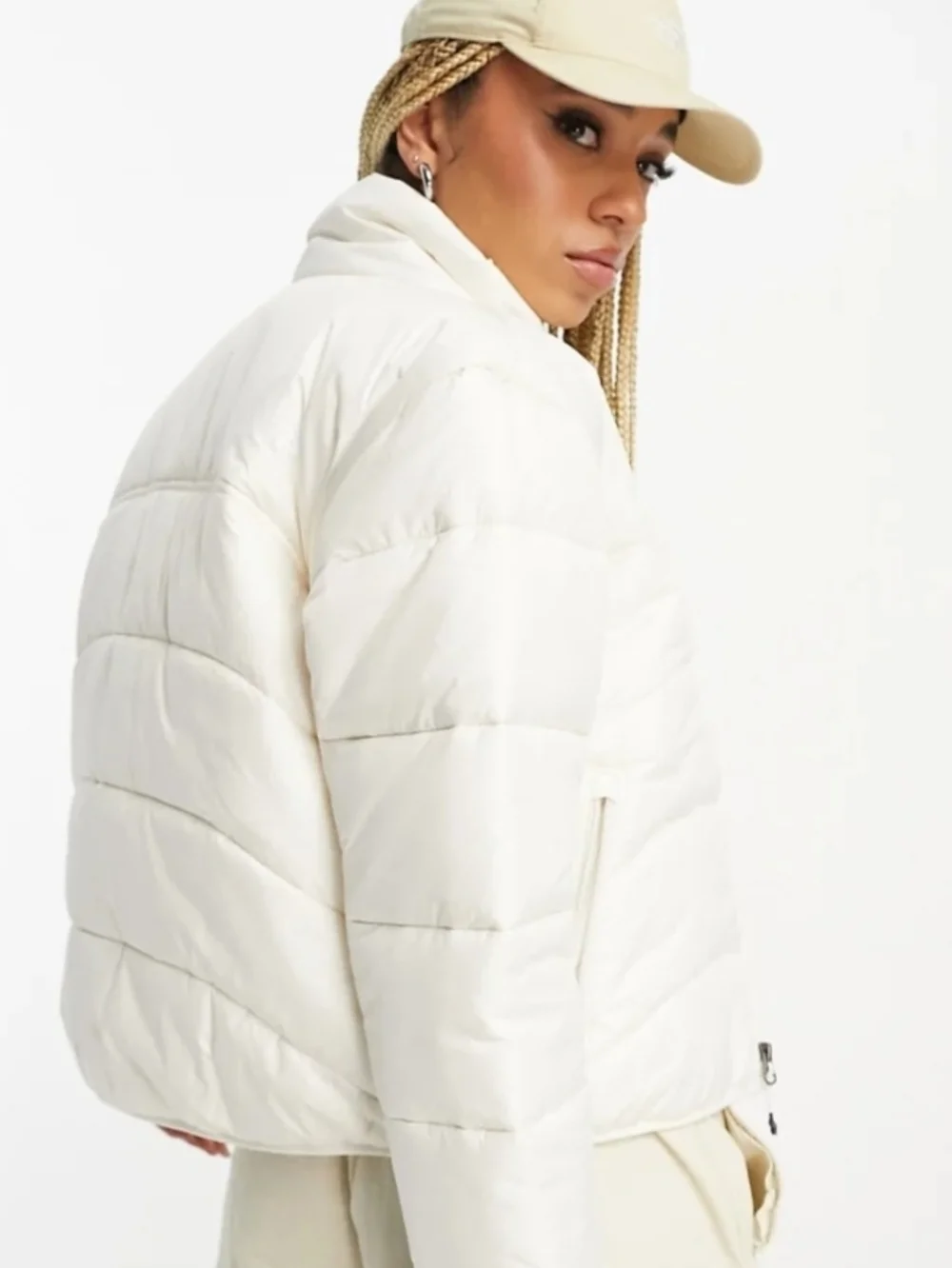 The North Face Off-White Quilted Puffer Jacket - Picture 3 of 4